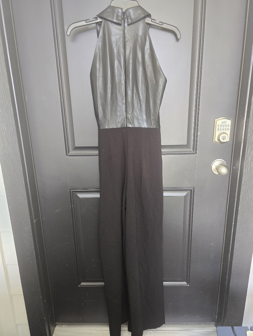 Donna Karan New York Black Faux Leather Wide Leg Jumpsuit Size 2 Halter Neck - Picture 13 of 14